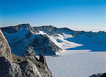 哥特式吸血鬼游戏V Rising抢先发布